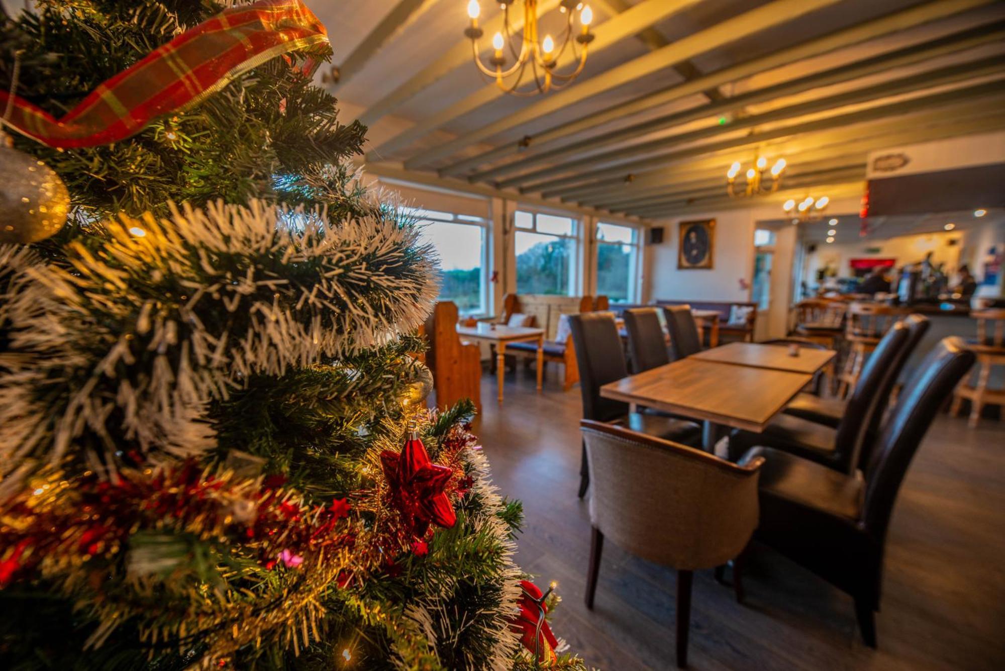 Greenfield Lodge Hotel Bar & Bistro Headford Exterior photo